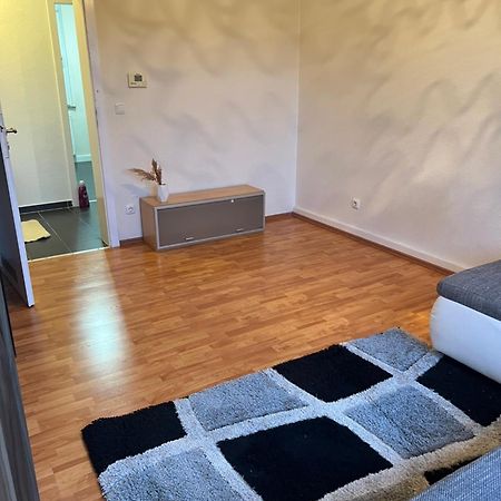 Gemuetliche Ferien-/Monteurenwohnung In Herne Esterno foto
